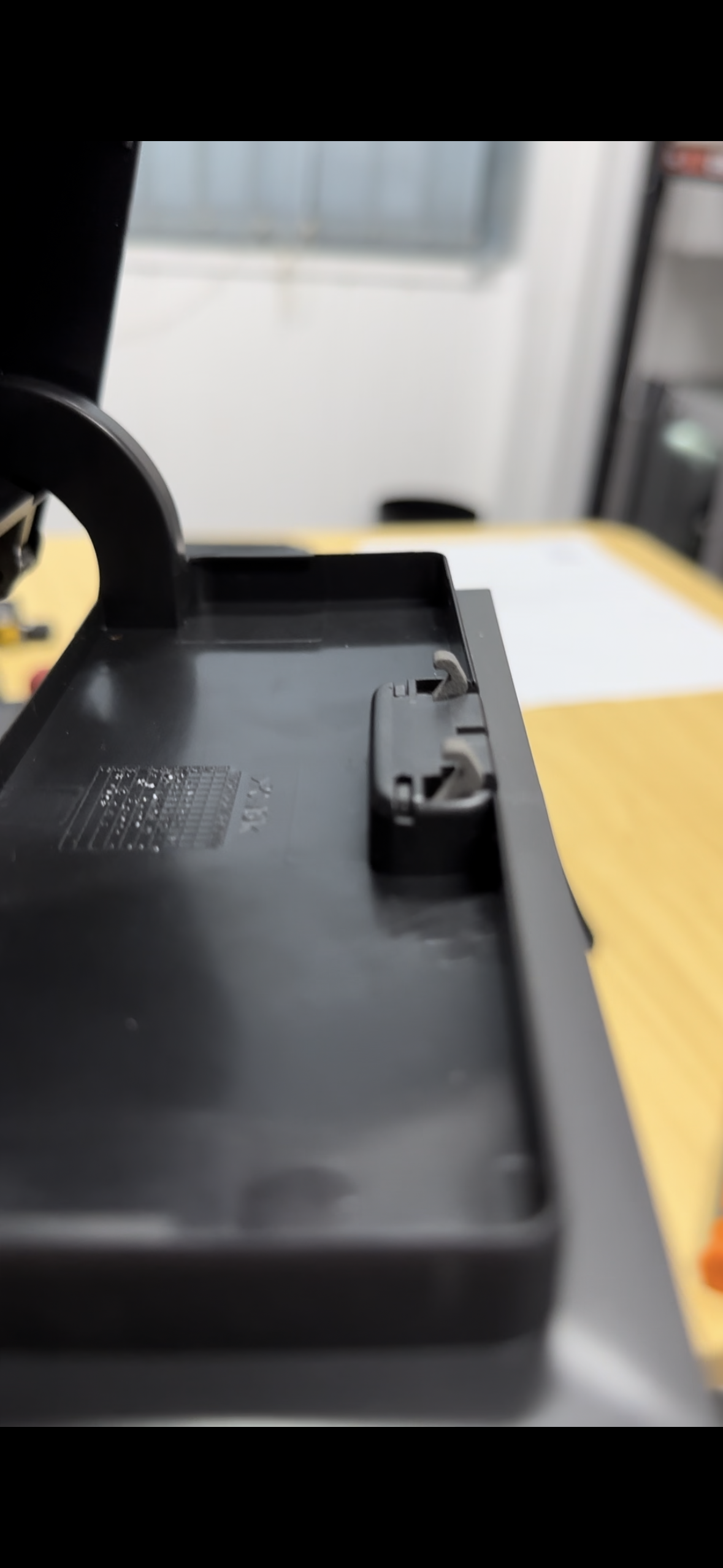 VW Amarok Sunglass Clasp Repair