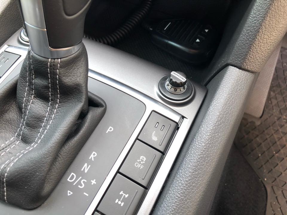REDARC Towpro Elite Control mount for Volkswagen Amarok